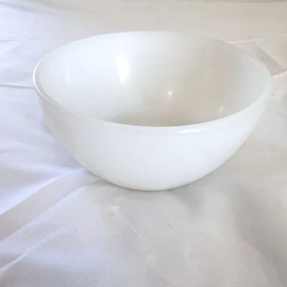 Federal Glass White Mixing Bowl 5” Diameter Milk Glass USA - Perfect!!
